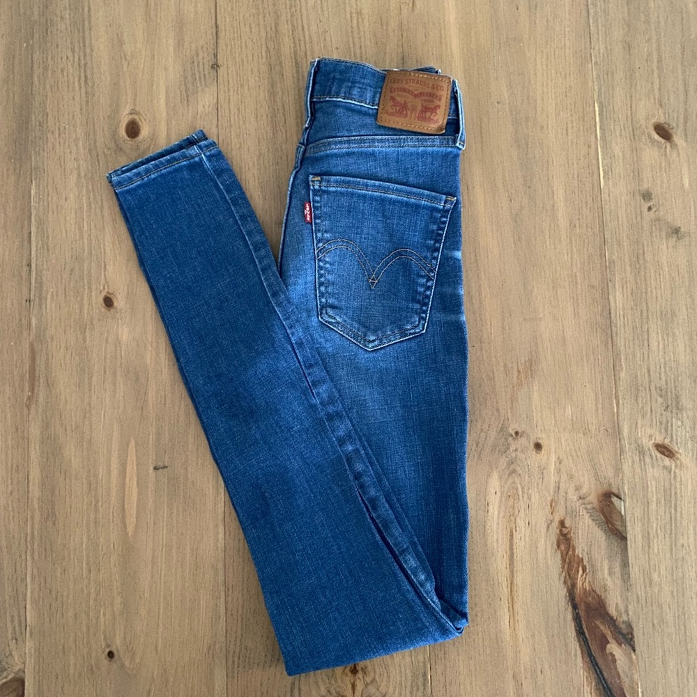 Levi’s - High Rise Skinny Jeans